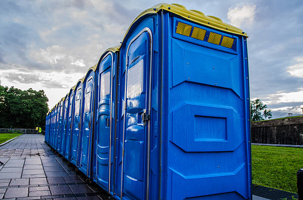 Portable Toilet Options We Offer in Rainbow, CA
